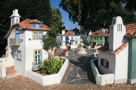 pueblo en miniatura portugal|Portugal dos Pequenitos, los monumentos del país en。